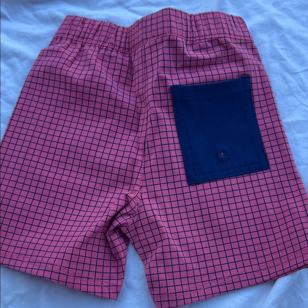 Hanna Andersson Coloblock Red and Navy Camp Grid Shorts::NWT::2T - Picture 5 of 7